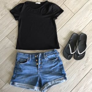 black crop top denim high waist shorts flip flops